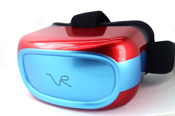 All in one Virtual Reality headset
